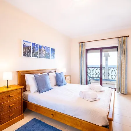 Frente Ao Mar - Sea Front - 3 Quartos - Wi-fi - Algarve * Armação de Pêra