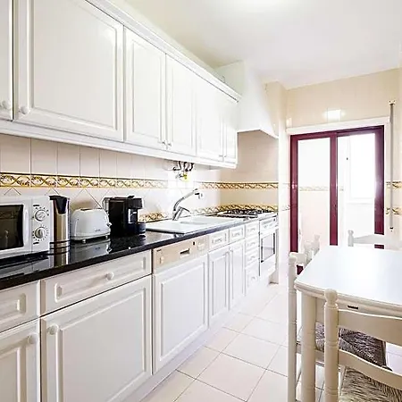 Frente Ao Mar - Sea Front - 3 Quartos - Wi-fi - Algarve Appartement